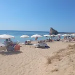 Family סאלבה